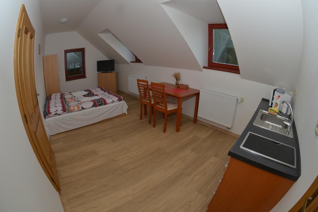 Hotel Penzion U Blatce Nové Hrady Habitación foto